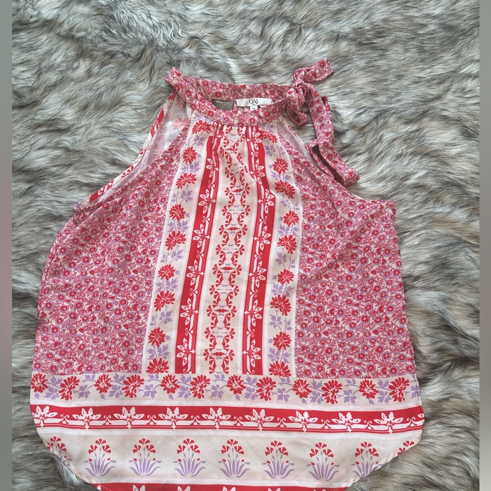 Q&A blouse